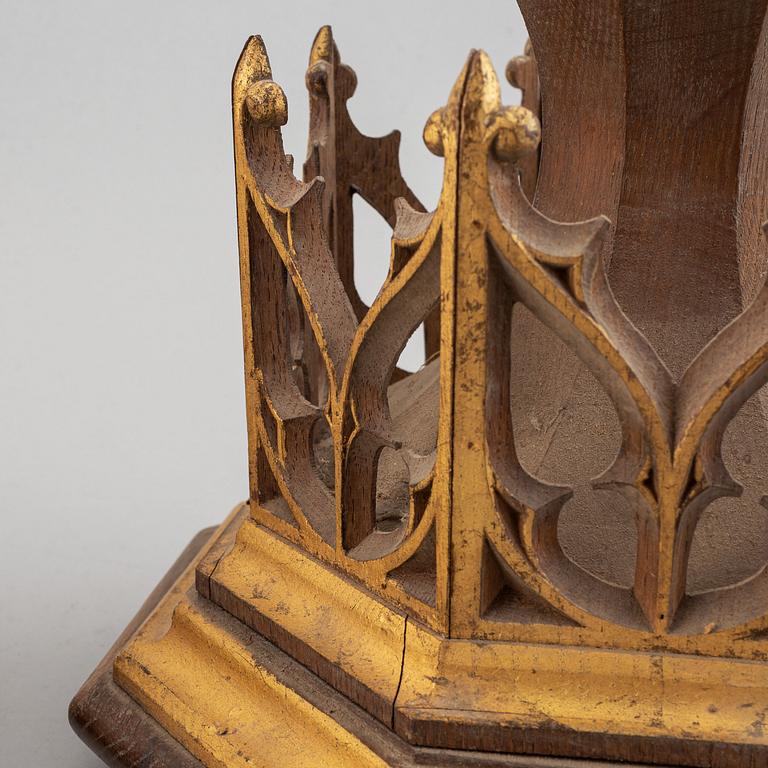 A pair of wooden neo-gothic wall shelves, mid 19th century.