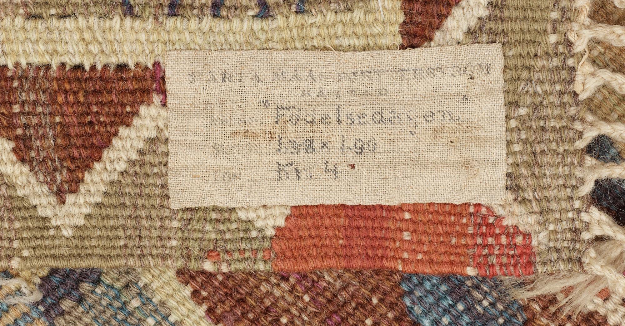 VÄVNAD. "Födelsedagen". Gobelängteknik. 194 x 130 cm. Signerad MMF (Märta Måås-Fjetterström).