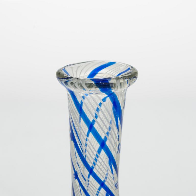 A ca 1860s filigree glass decanter from Nuutajärvi Finland.