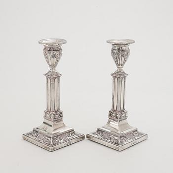 Ljusstakar, ett par, silver, edwardianska, London, 1904. Troligen Thomas Bradbury & Sons (Turner Bradbury).