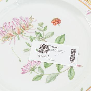 A Royal Copenhagen porcelain "Flora Danica" round serving plate model no 3524.