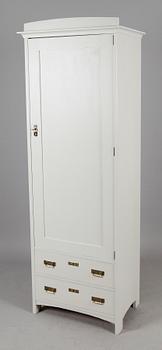 GARDEROBSSKÅP, tidigt 1900-tal.