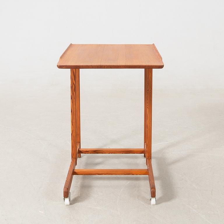 TV table/Nightstand, later part of the 20th century.