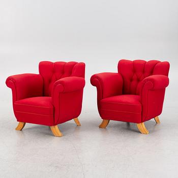 A pair of Swedish Modern armchairs, 1940s.
