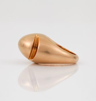 RING, Bvlgari "Cabochon". 18K guld.