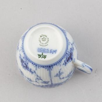 A 19 pcs coffee service 'Musselmalet' from Royal Copenhagen.