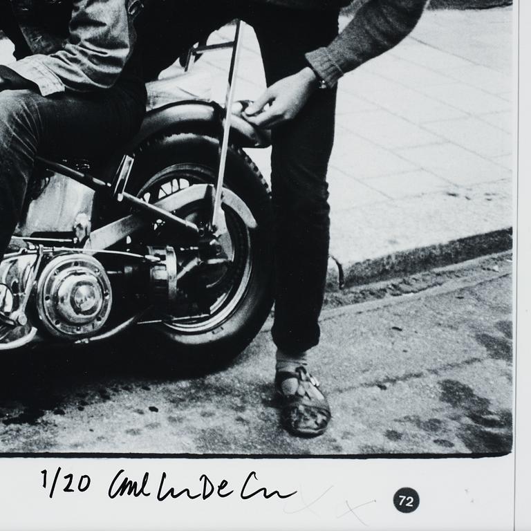 Carl Johan De Geer, photograph, signed 1/20.