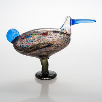 Oiva Toikka, a 'Kiikkuri' glass bird signed Oiva Toikka Nuutajärvi Notsjö.