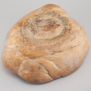 A bowl and a balance, dated 1839 and 1794.