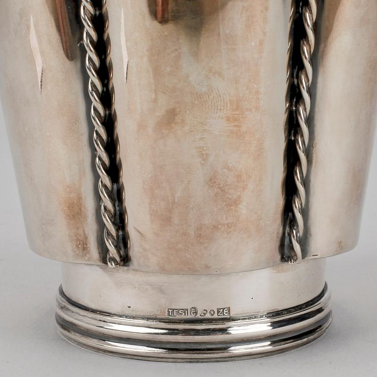 VAS, silver, TESI Göteborg, 1950, vikt ca 403 g.