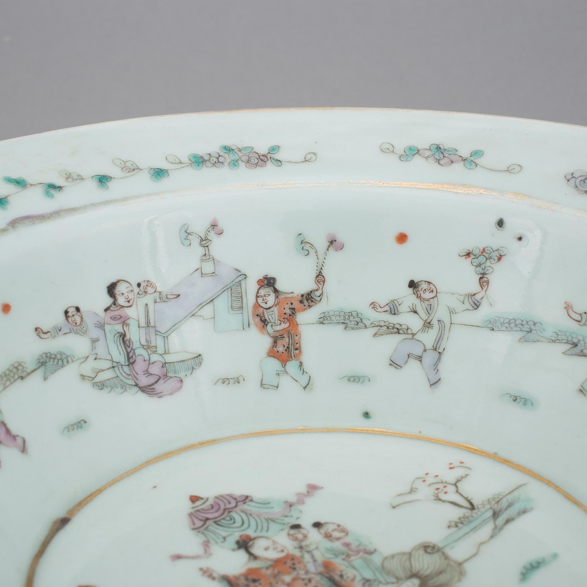 HANDFAT, porslin, Kina, 1900-tal.