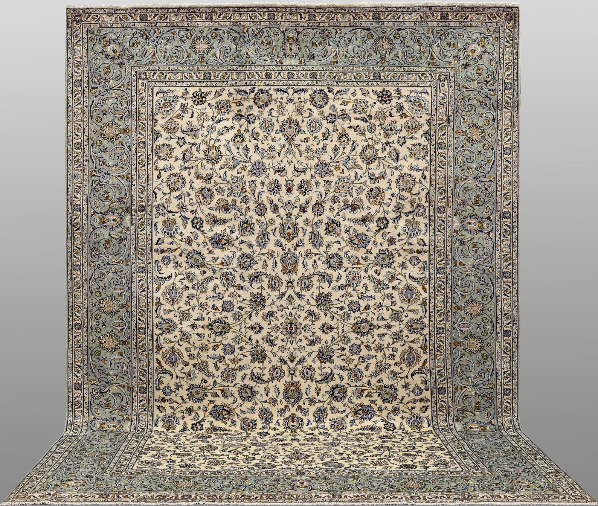 A Keshan carpet, 400 x 273 cm.
