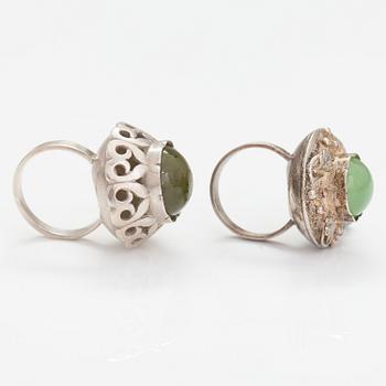 RINGAR, 2 st, och ÖRHÄNGEN, silver, jade. Ryska stämplar.