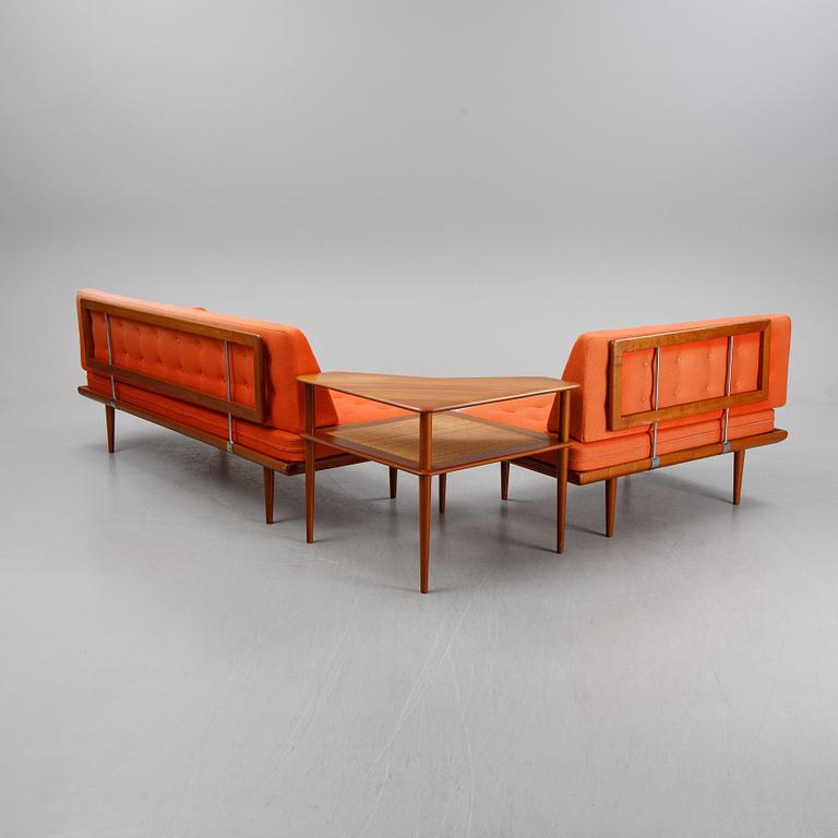 Peter Hvidt & Orla Mølgaard Nielsen, hörnsoffa med bord, 3 delar, "Minerva", France & Son, Danmark, 1950/60-tal.