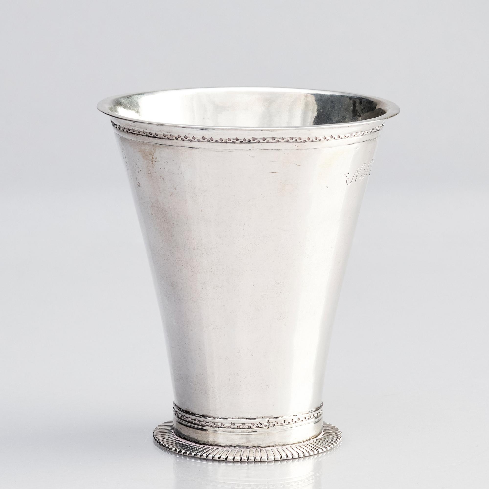Johan Friedrich Steltzner, bägare, silver, Malmö 1729.