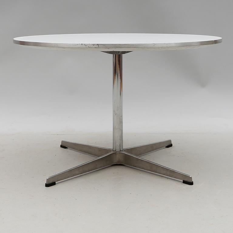 BORD, Fritz Hansen, 1985.