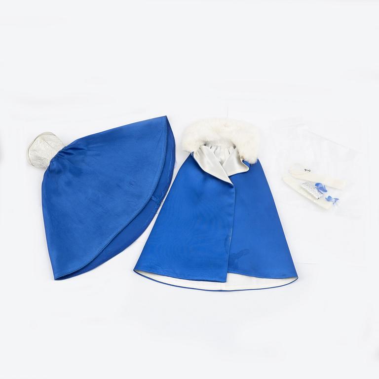 Clothing sets, 2 pcs, Barbie, "Midnight Blue, 1617" & "Junior Prom, 1614", Mattel, 1960s.