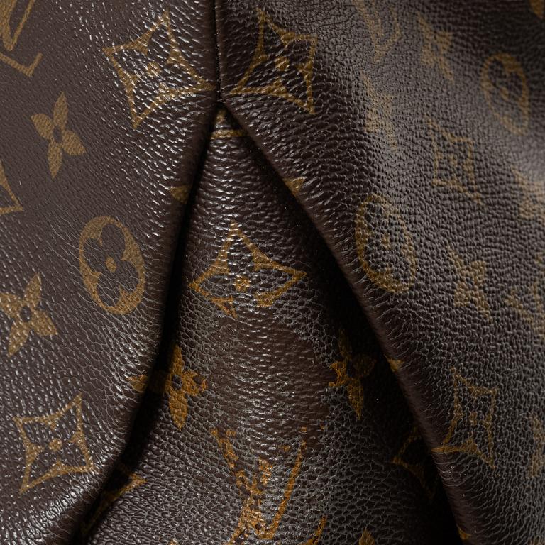 Louis Vuitton, Bag, "Artsy MM".