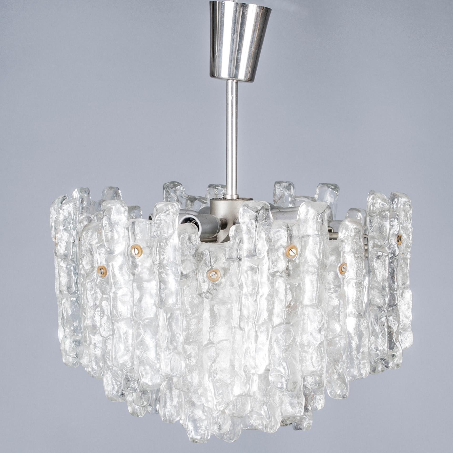 TAKLAMPA, "Ice block chandelier", J.T Design, Kalmar, Österrike, 1960-tal. Höjd ca 46 cm.