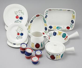 MARIANNE WESTMAN, 15 pieces of "Picknick" porcelain, Rörstrand, 1956-1969.