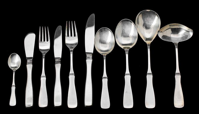 BESTICKSERVIS, 90 delar, silver, "Uppsala", MGAB. 1900-tal. Silvervikt ca 2400g.