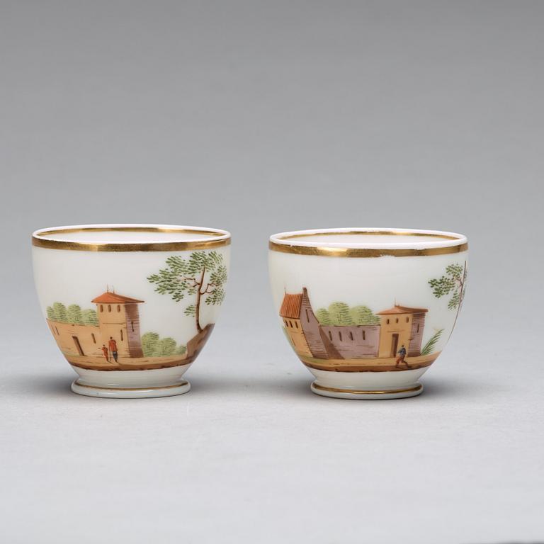 KAFFE och TESERVIS, 18 delar, porslin. Frankrike, Empire, tidigt 1800-tal.