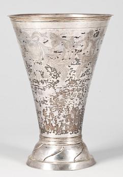 BÄGARE, silver, Lars Löfgren, Hudiksvall, 1821. Totalvikt ca 277 g.