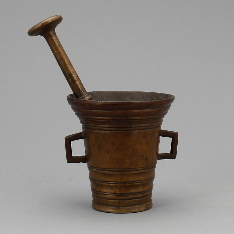 MORTEL, mässing, svensk barock, 1600/1700-tal.