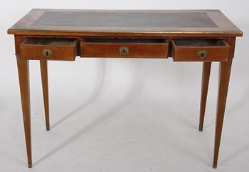 SKRIVBORD, gustaviansk stil. 1800/1900-tal.