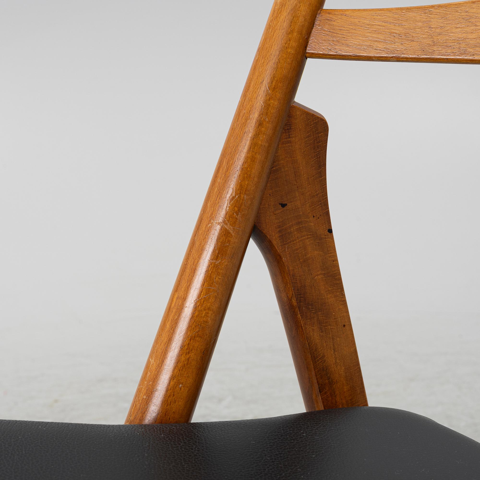 Hans J. Wegner, stolar, 6 st, "Savbukkestolen", Danmark, 1950/60-tal.