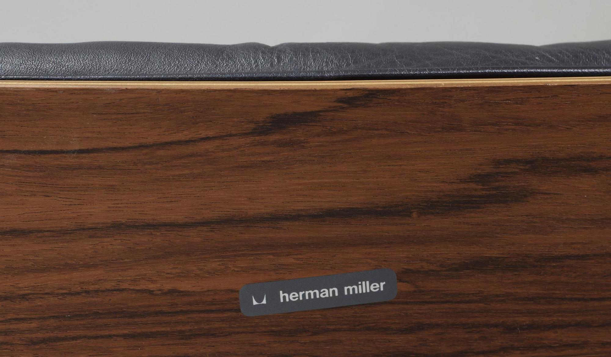 A Charles & Ray Eames 'Lounge Chair and Ottoman', Herman Miller USA 1970'S.