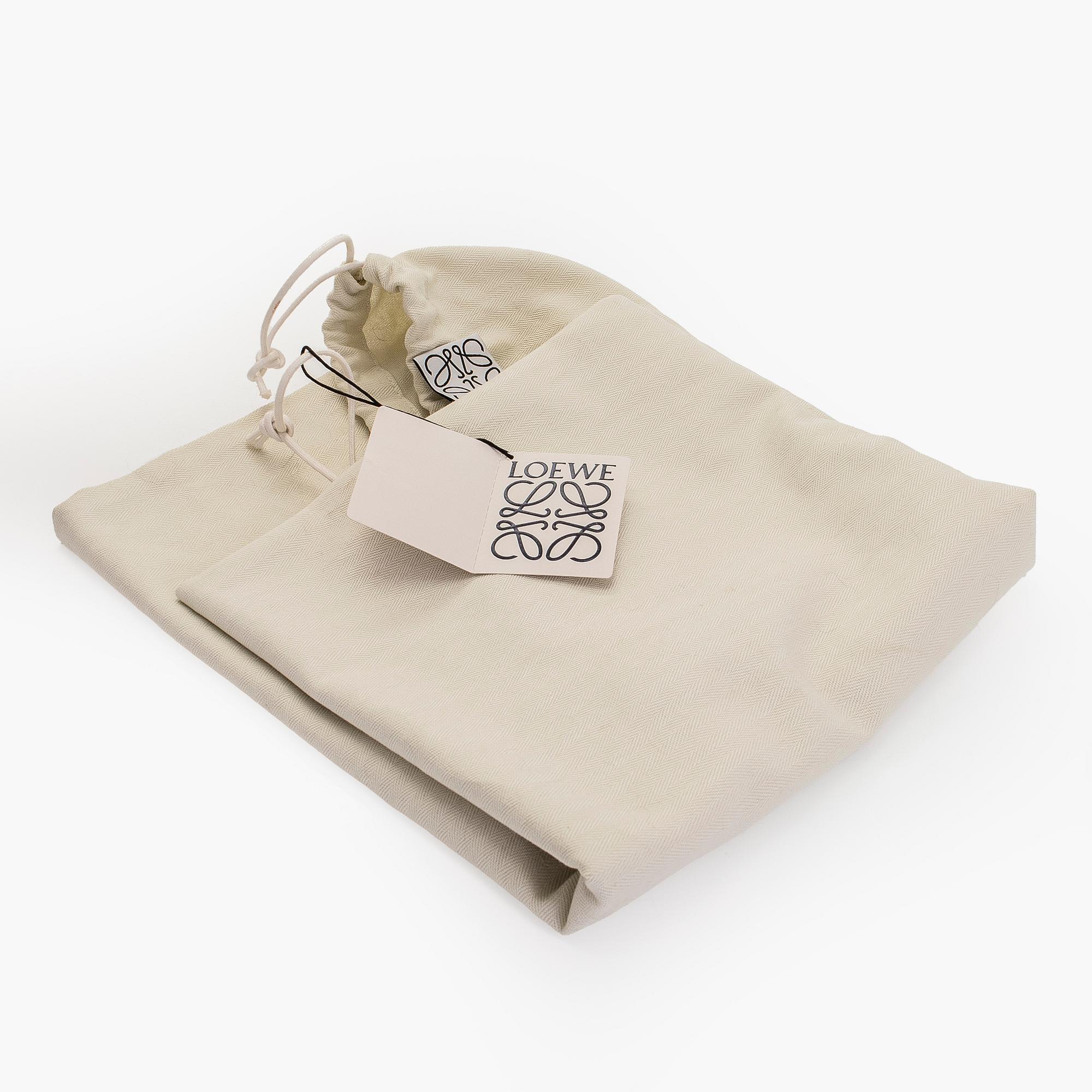 Loewe, a 'Basket bag'.