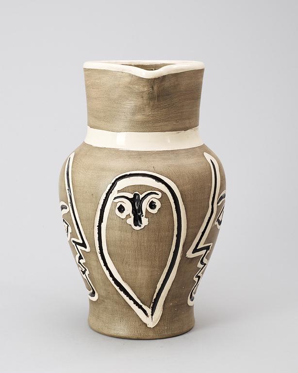 PABLO PICASSO, kanna, "Pichet gravé gris", Madoura, Vallauris, Frankrike 1954.