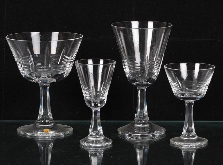 GLASSERVIS, 29 delar. Johansfors.