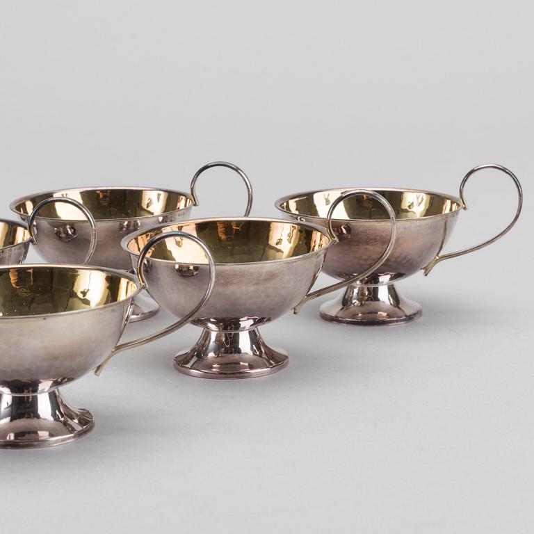 A SET OF 6 SWEDISH 1960s SILVER CUPS.