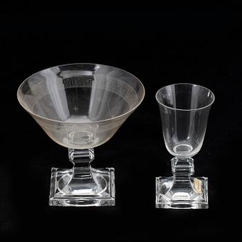 GLASSERVIS, 17 st, Pukeberg, 1920-tal.