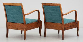 FÅTÖLJER, ett par, 1930/40-tal.