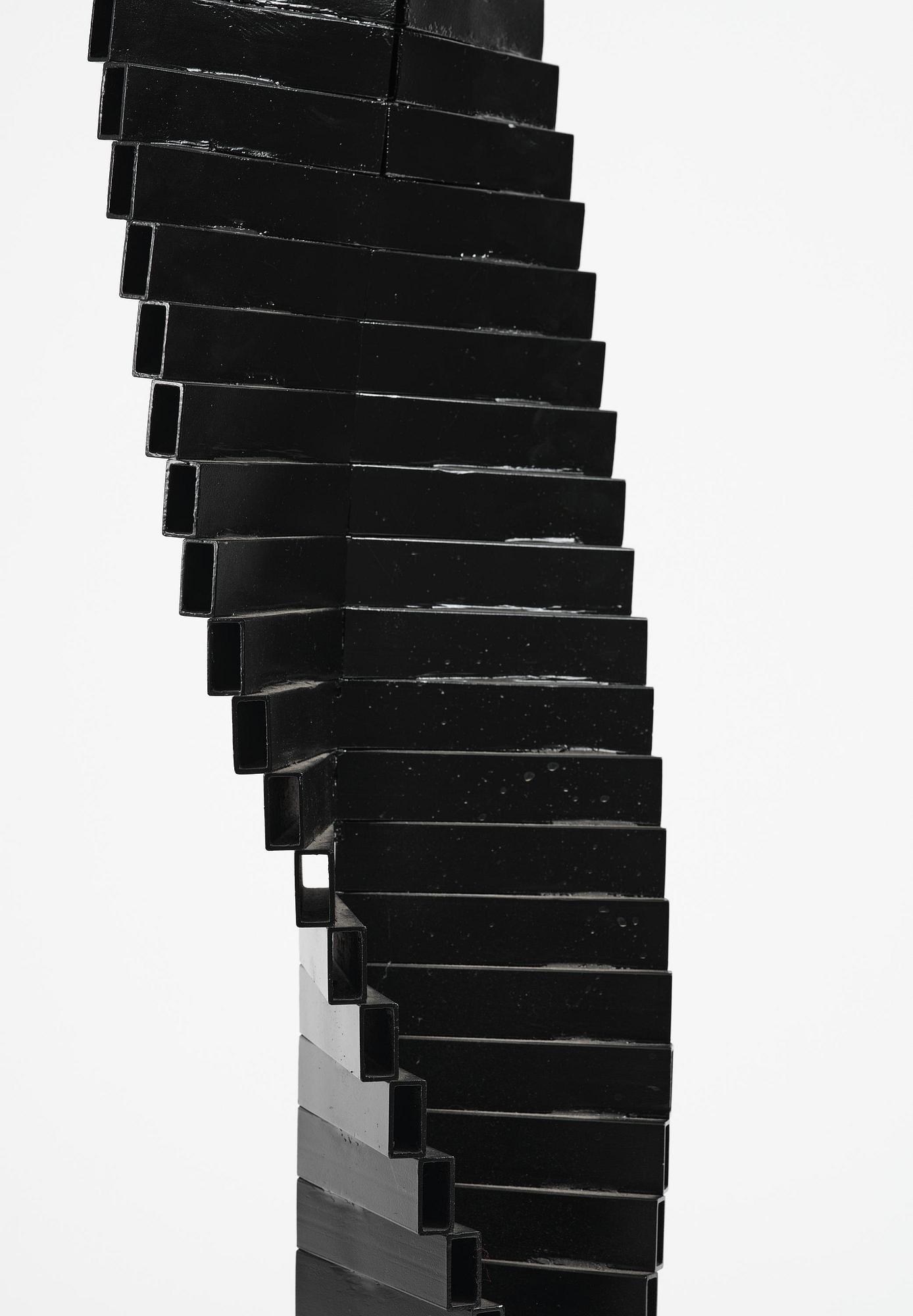 Arne Jones, "Yin-Yang II".