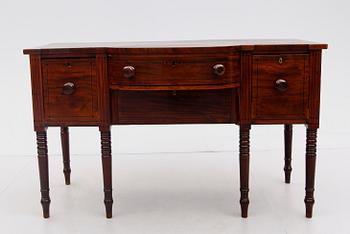 SIDEBOARD, England, 1900-talets första hälft.