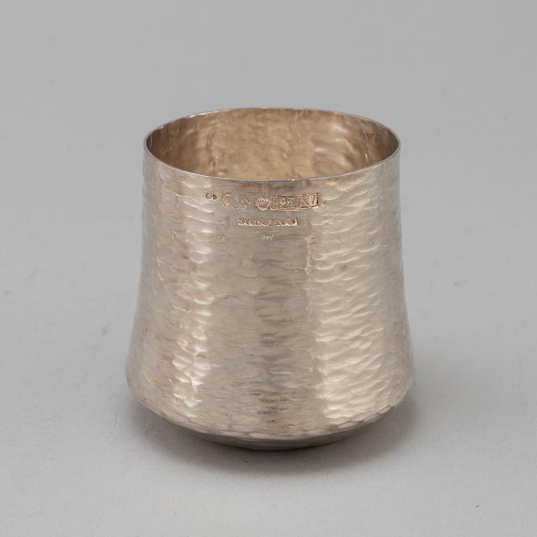 TAPIO WIRKKALA, sterling silver beaker. Kultakeskus, Tavastehus, Finland 1975.