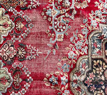 MATTA, orientalisk. Ca 365 x 265.