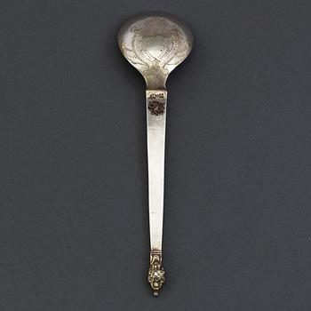 An early 17th century parcel-gilt silver spoon, unmarked.
