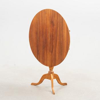 Folding table, 19th century, three-part base.