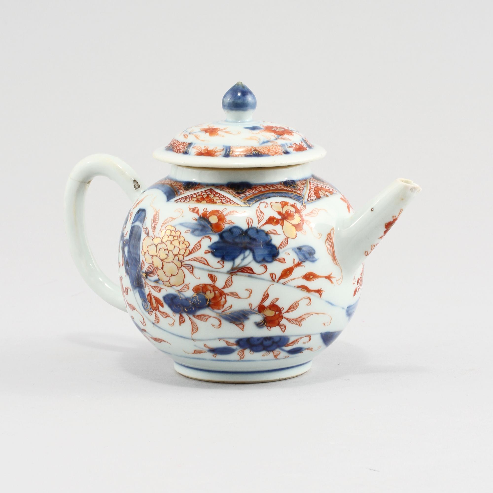 TEKANNA med LOCK, porslin, Kina, 1700-tal.