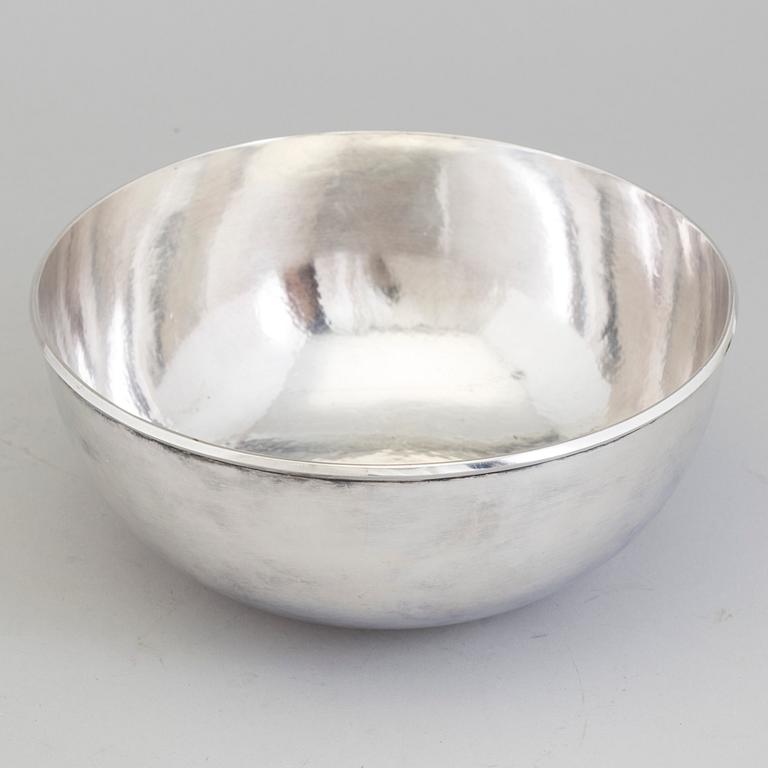 BIRGER HAGLUND, skål, sterlingsilver, Stockholm, 1977.
