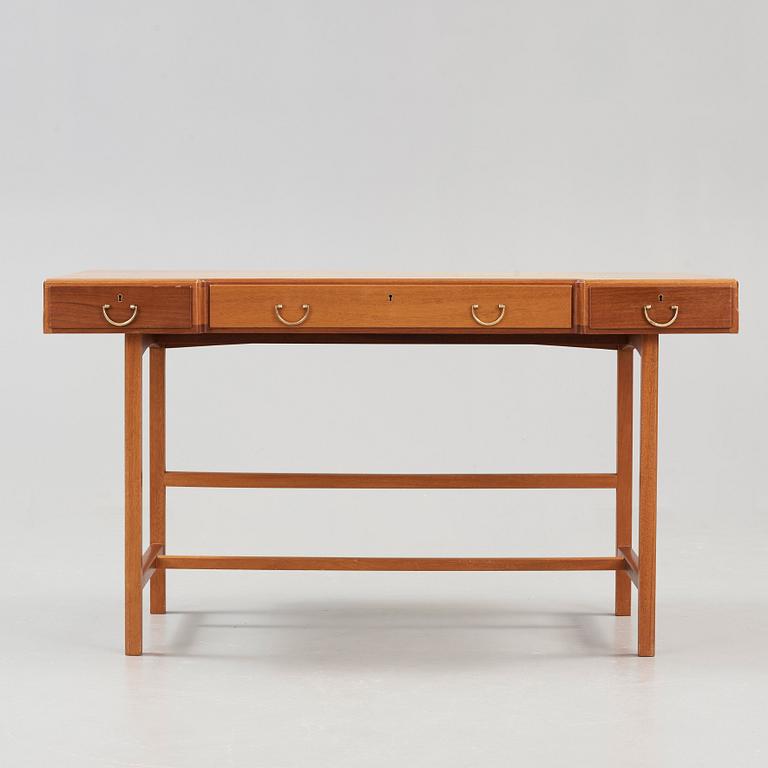 Josef Frank, a mahogany and palisander desk, Svenskt Tenn, model 1022, post 1985.