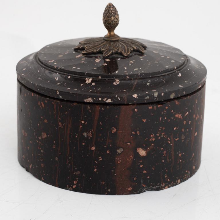 A Swedish Empire porhyry lidded butter box, first part 19th century.