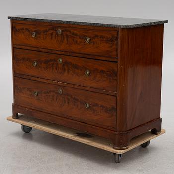 Chest of drawers, 19th century.