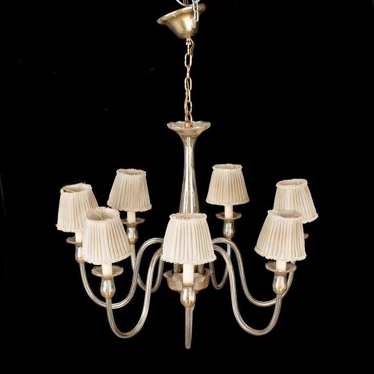 TAKLAMPA, möjligen Italien. Höjd 60 cm.