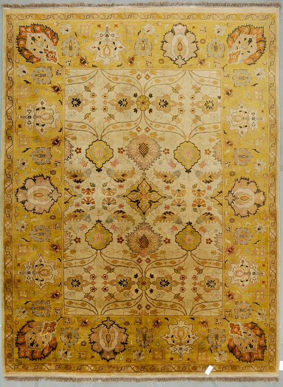 MATTA, old Mahal, ca 362x280 cm.